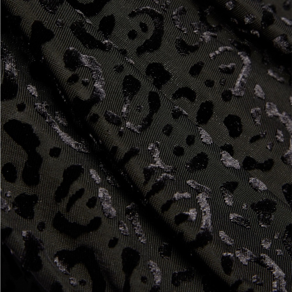 Good American The Wilder One Black Leopard Print long Sleeve Bodysuit - Picture 3 of 10